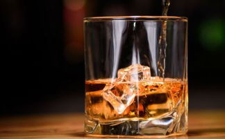 软饮料与酒精饮料的健康风险 早亡风险的背后